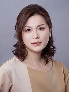 佐古真弓