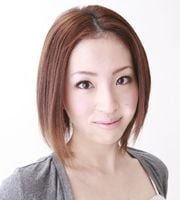 龟冈真美