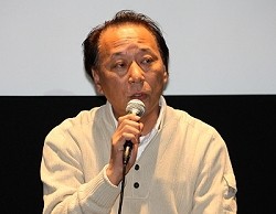 真下耕一
