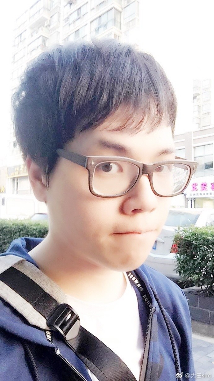 陈伟