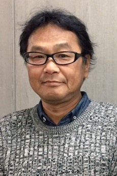 石踊宏