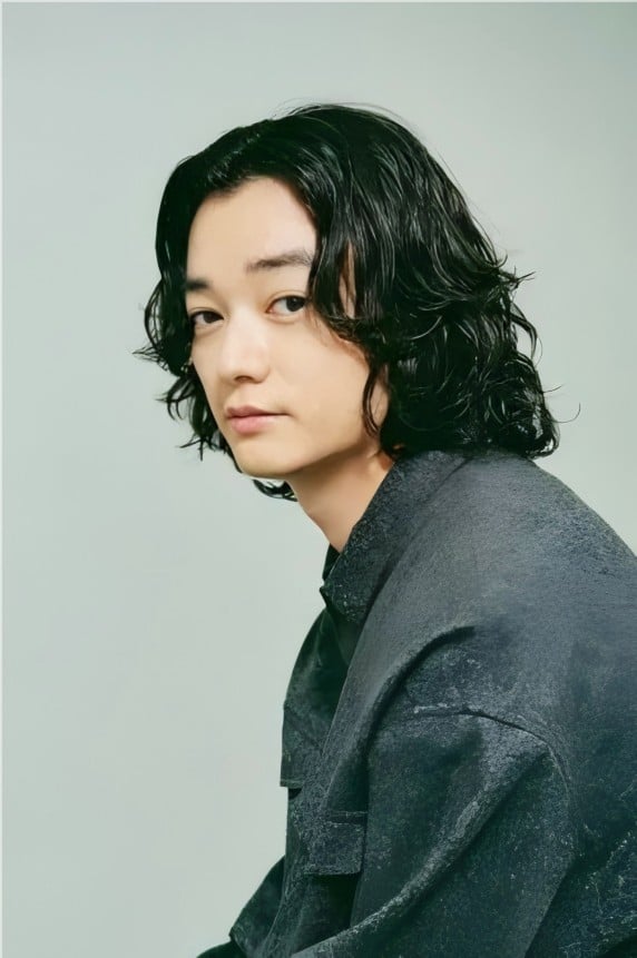 染谷将太