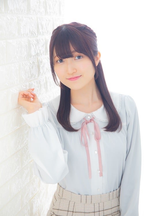薄井友里