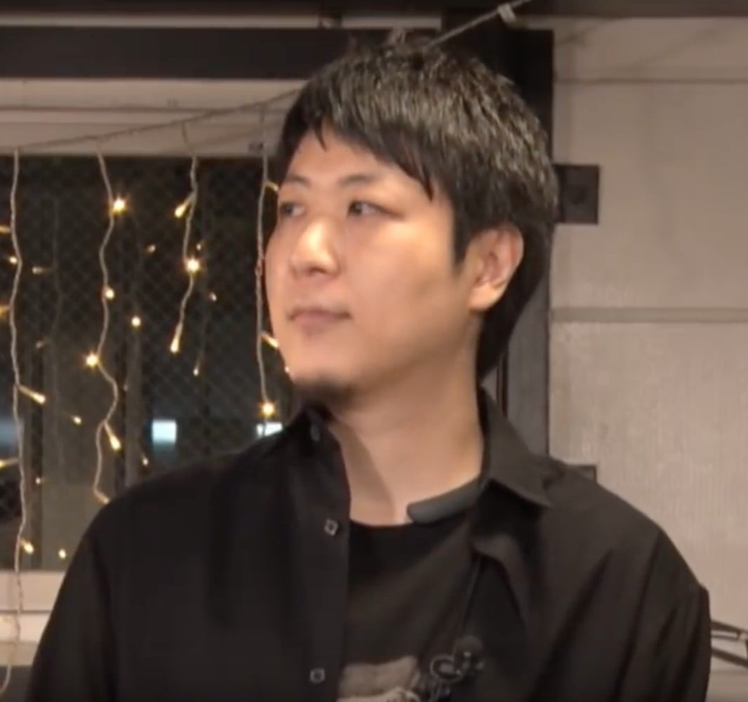 小松崎类