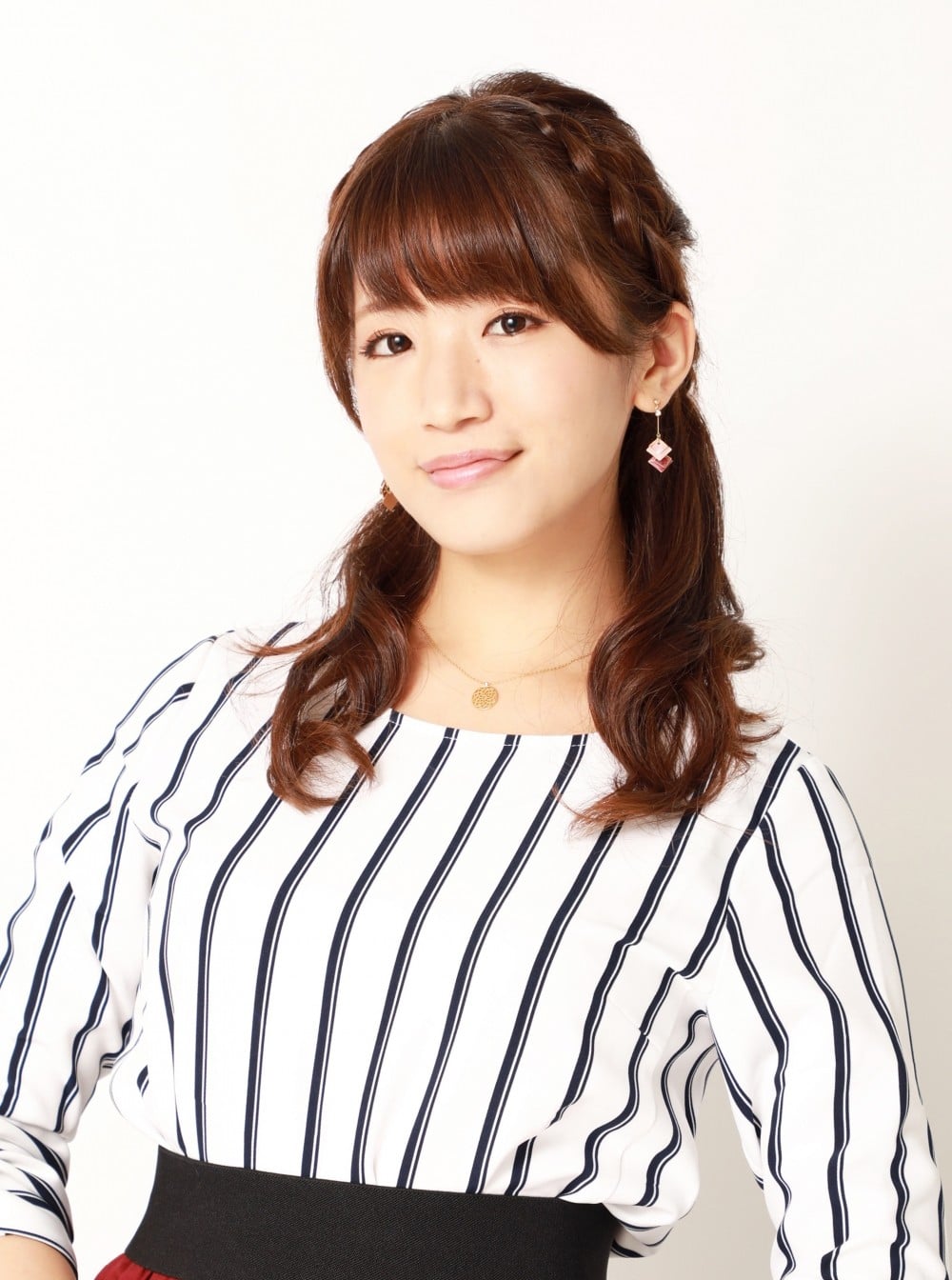 纳富桃子