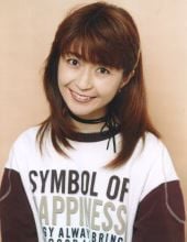 兴梠里美