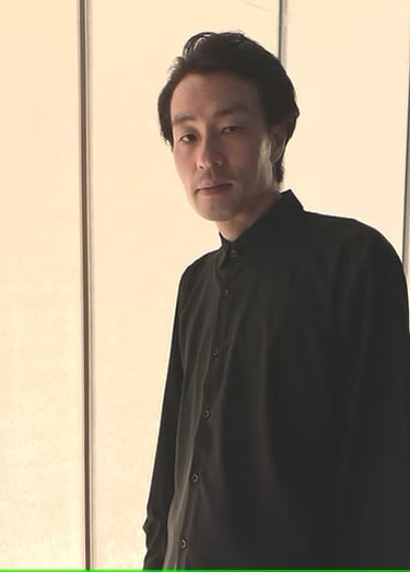吉冈睦雄