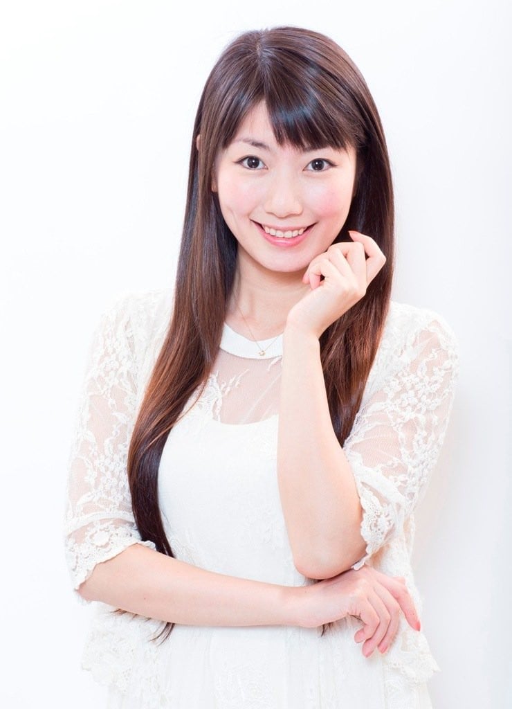 中津真莉
