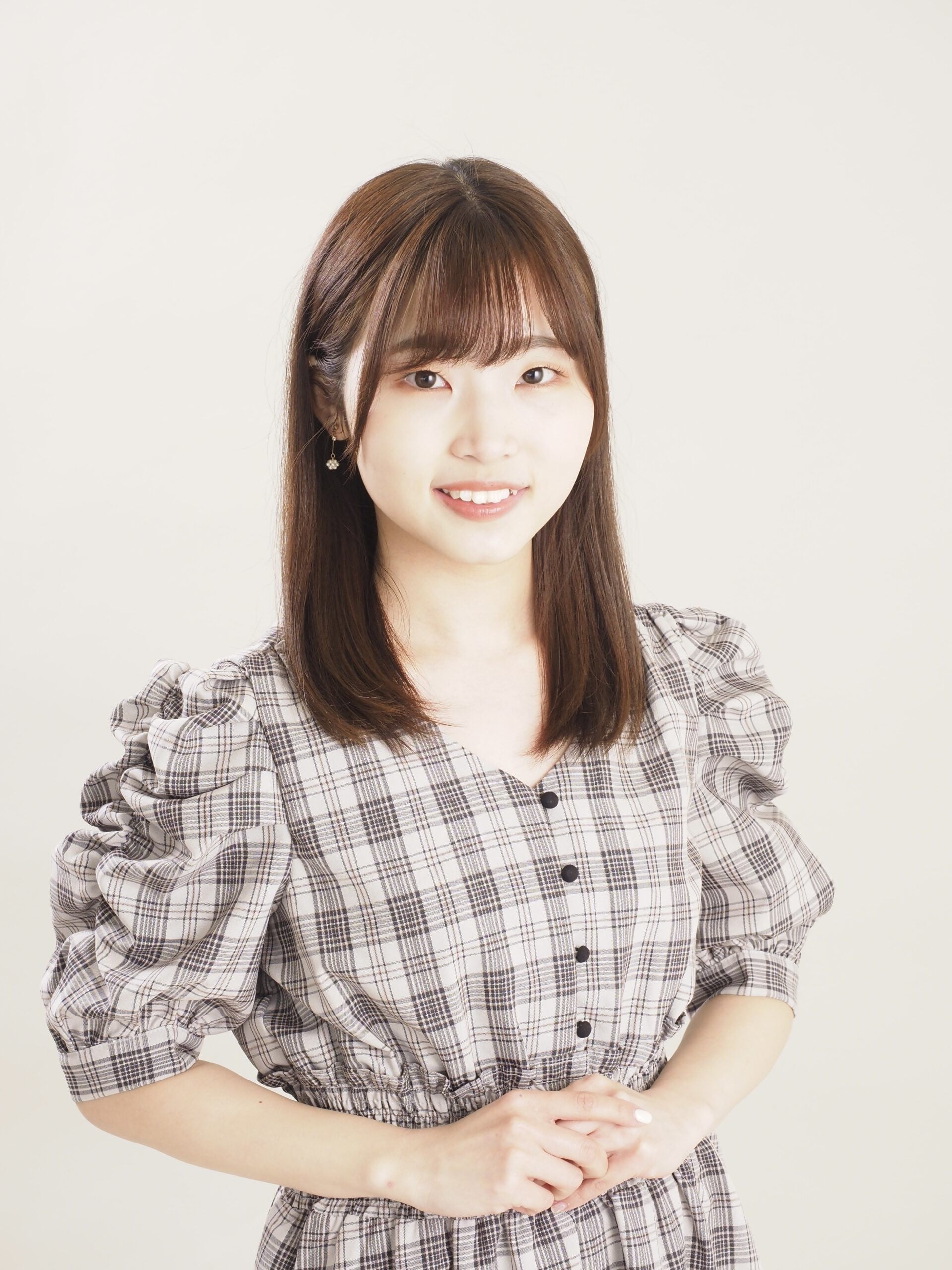 冲胡玲奈