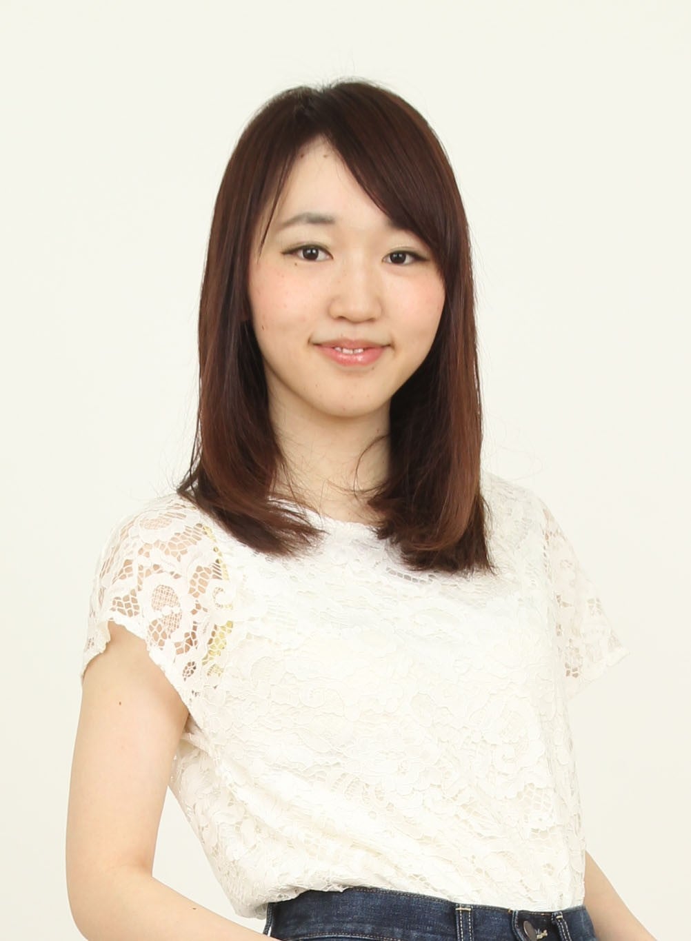 村上麻衣