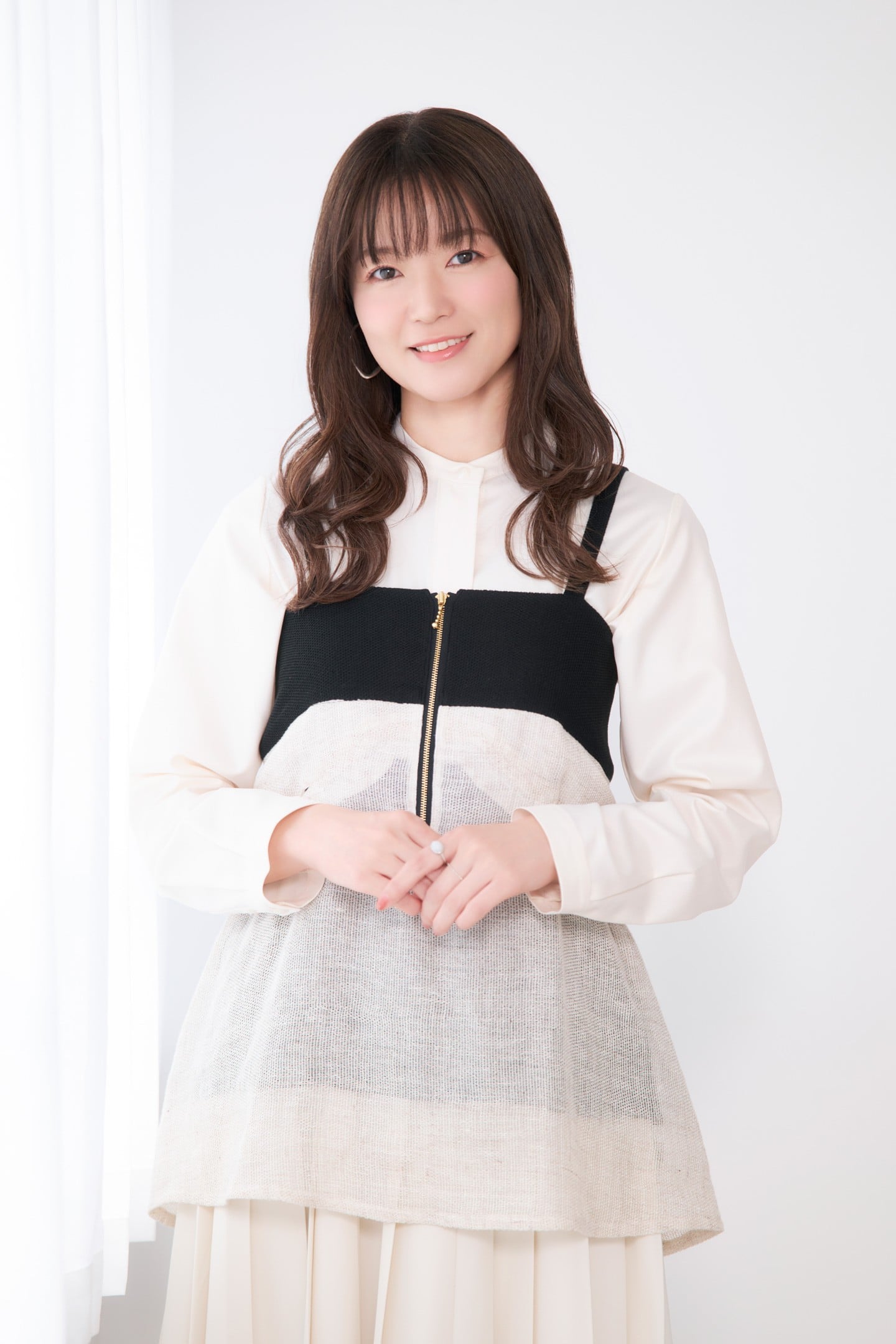 远藤绫
