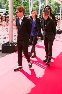 GLAY