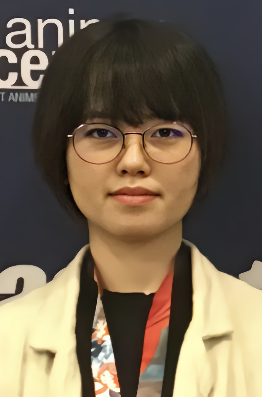 谷紫织