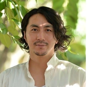 乡本直也