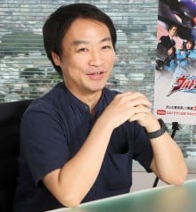 小柳启伍