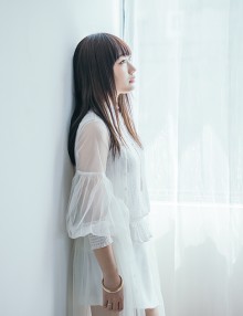 安月名莉子