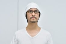 子安秀明