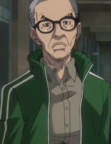 担任