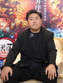 外崎春雄