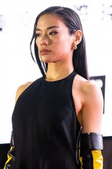 浦崎亚希子