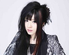 鈴華ゆう子
