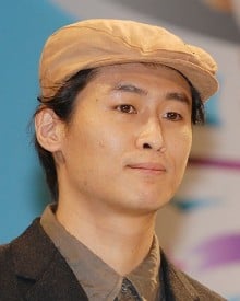 冲方丁