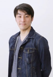 东伏见笃史