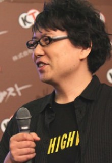 高津幸央