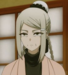 阇弥巫子