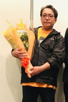新泉留衣