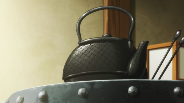 随铁扇一同